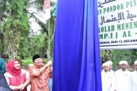 Bupati Bengkalis Resmikan Pesantren Al- I'tidalusunny Dan Lounching Akademi Dewan Dakwah