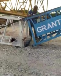 Pekerja Jalan Tol Pekanbaru-Dumai Tewas Tertimpa Alat Berat  Crane