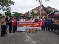 PSMTI Duri Bersama Pemcam Mandau Kembali Bagikan Sembako Bagi Masyarakat Terdampak Covid-19 
