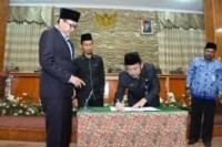 KETUA  DPRD BENGKALIS ABDUL KADIR PIMPIN SIDANG PARIPURNA RANPERDA APBD 2019