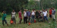 Babinsa Koramil 02 Rambah, IPBR dan Masyarakat Suka Maju Gelar Goro Bersihkan TPU