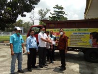 PT. Adei Berikan 3.000 Liter Cairan Disinfektan Untuk Masyarakat, Melalui DPRD Riau