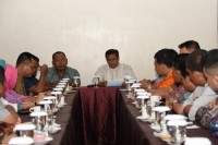 Ahmad Syah Pimpin Rapat Bersama Kades dan Lurah Se-Kecamatan Mandau