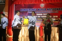 Kongres PGRI III Ambon, Wakil Bupati : Siak Siap Sukseskan PORSENI PGRI 2016