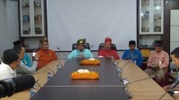 Menang Pilkada Versi Quick Count, Bupati Inhil Gelar Press Conference Dengan Insan Pers