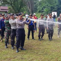 Polsek Mandau Gelar Apel Gabungan  Kesiapsiagaan dan Simulasi Penanggulangan Karhutla 
