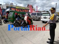 Wakapolresta Pekanbaru Turun Kelapangan Untuk Mengatur dan Memantau Perkembangan Arus Mudik