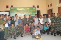 Dandim 0302 Inhu Sosialisasi Wawasan Kebangsaan dan Serahkan Bantuan di Desa Redang