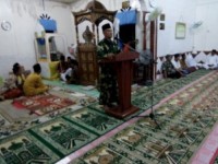Babinsa Koramil 08/Mandah Menghadiri Maulid Nabi Muhammad SAW