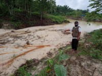Warga Harapkan PT HKi Pekdum 4 A Bayarkan Konpensasi   Kerusakan Kolam Ikan Dampak Pembangunan Jalan