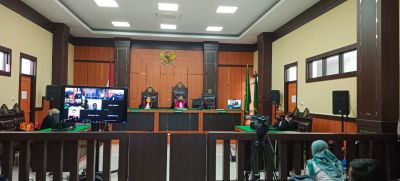 Anthony Hamzah Divonis Hakim PN Bangkinang 3 Tahun Penjara