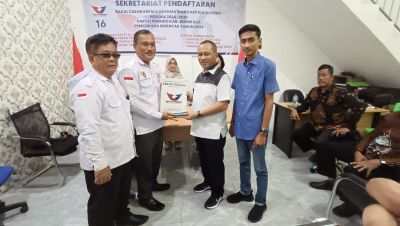 Bagus Santoso Serahkan Formulir Pendaftaran Pilkada 2024 ke Partai Perindo di Mandau