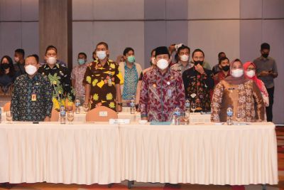 Bupati Bengkalis  Kasmarni Hadiri Forum Konsultasi Publik