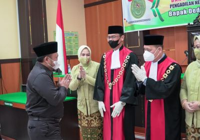 Bupati Kampar Hadiri Pelantikan Wakil PN Kelas I Bangkinang