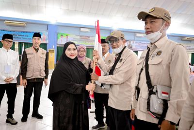Bupati Kasmarni Lepas Keberangkatan 396 Jemaah Haji Bengkalis ke Tanah Suci