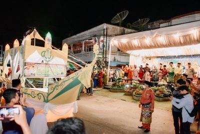 Bupati Kasmarni,Lepas Pawai Takbir Idul Adha 1443 H Di Kecamatan Mandau