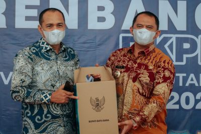 Bupati Labuhanbatu: 