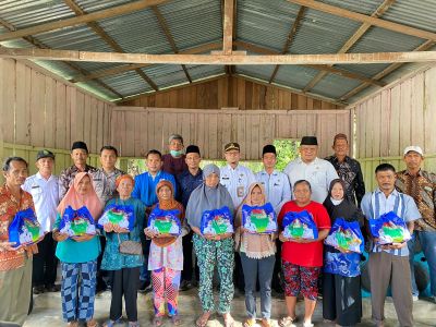 Camat Batsol Silaturahmi, Salam BERMASA Di Sambut Warga Bukit Abbas