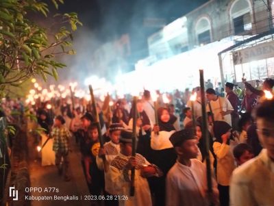 Dihadiri Bupati Kasmarni, Puluhan Ribu Warga Mandau Semarakkan Pawai Takbir Idhul Adha 1444 H