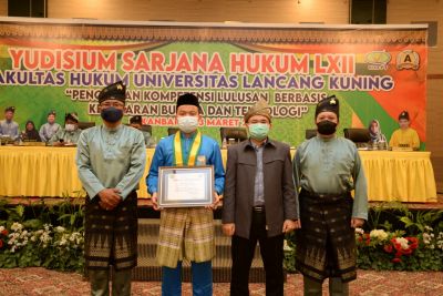 Fakultas Hukum Unilak Gelar Yudisium LXII, Dekan Minta Menjaga Nama Baik Almamater