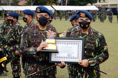 Kapolda Riau Irjen Moh Iqbal Berikan Penghargaan, Berprestasi kepada Kapolres Bengkalis