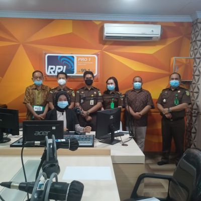 Kejari Kampar Gelar Kegiatan Jaksa Menyapa di RRI Pro 1 Pekanbaru