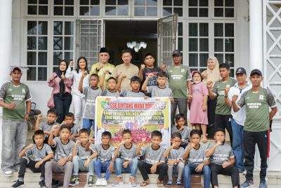 Lepas Pemain U12, Bupati Harap SSB Bintang Muda Rohil Menang Pada FJL di Kampar