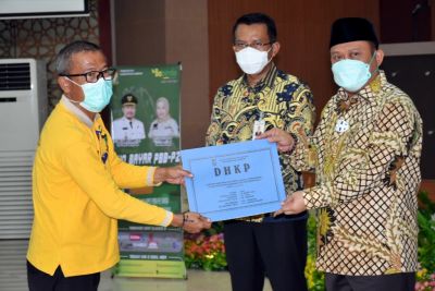 Lounching Tax Mobile, Bupati Kampar Catur Juga Serahkan Daftar Himpunan Ketetapan Pajak