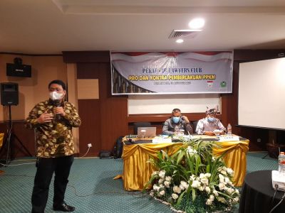 PEKAT-IB RIAU ADAKAN PEKAT-IB LAWYERS CLUB BERTEMA PRO DAN KONTRA PEMBERLAKUAN PPKM