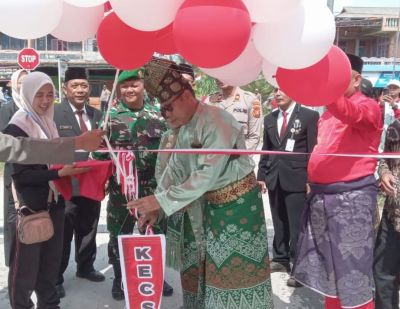 PELEPASAN KARNAVAL SENI BUDAYA OLEH CAMAT SIAK KECIL