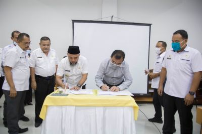 Pemkab Labuhanbatu Menerima Hibah Tanah Dari PT. Pangkatan Indonesia
