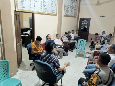 Perseteruan antara Masyarakatnya, Ketua (RT) 05 (RW)  berakhir kata sepakat untuk berdamai