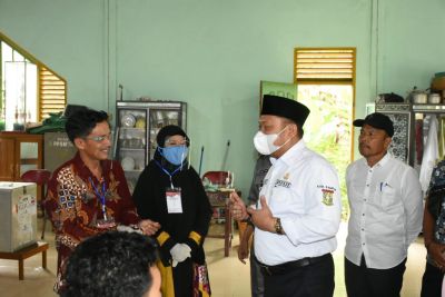 Pilkades Serentak di beberapa Kecamatan, Bupati Kampar Catur Tinjau Langsung