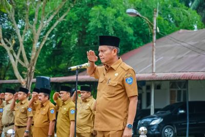 Pimpin Apel Gabungan,Asisten I: 