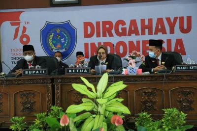 PJ. Bupati Labuhanbatu Dengarkan Pidato Kenegaraan Presiden RI Secara Daring