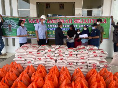PT SAS Kembali Bagikan Sembako pada bulan ramadhan Kepada Kaum Dhuafa Dan Santunan Anak Yatim