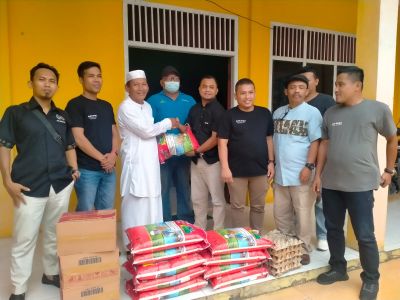 PWI Bengkalis,Menyalurkan sembako dua Panti Asuhan