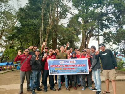 Rajut Kebersamaan, JMSI Bengkalis Safari Jurnalistik ke Berastagi dan Danau Toba