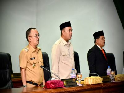 Rapat Paripurna Laporan Pansus 7 Ranperda Dibuka Langsung Ketua DPRD Kampar Faisal