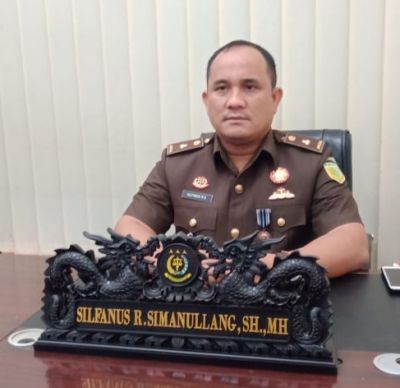 Selain Direktur dan PT. SPR, Komisaris PT. Kamparicom Mangkir Dipanggil Kejari Kampar