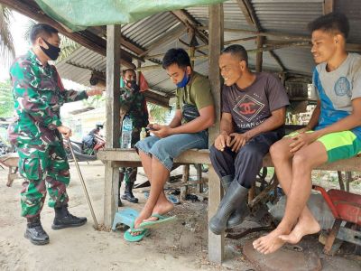 Sembari Komsos Babinsa Koramil 09/Langgam, Mohon doa Kesuksesan TMMD Ke 110 Kodim 0313/KPR