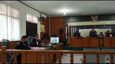 Sidang Dugaan Tipikor Irna RSUD Bangkinang, Kajari Arif Selaku JPU Bacakan Isi Dakwaan