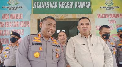 Silaturahmi Kapolres Kampar Didik Priyo Sambodo di Kejari Kampar, Disambut Kajari Arif Budiman